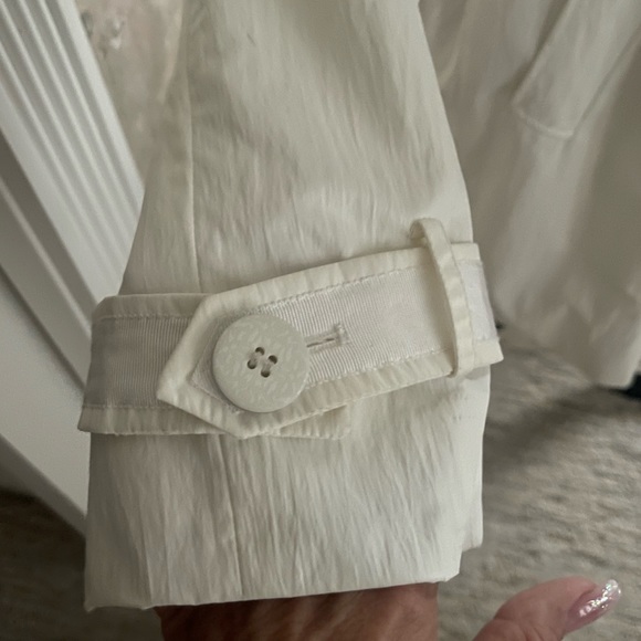 ELLIE TAHARI DOUBLE BREASTED IVORY TRENCH COAT MATCHING WRISTLET - Picture 5 of 8